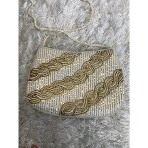 La Regale Ivory Gold Full Beaded Bags Long String 9 x 6"